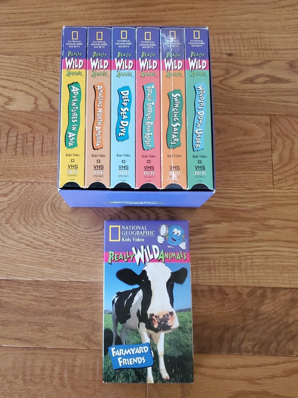 Set of 7 Really Wild Animals VHS Tapes  National Geographic Kids Videos